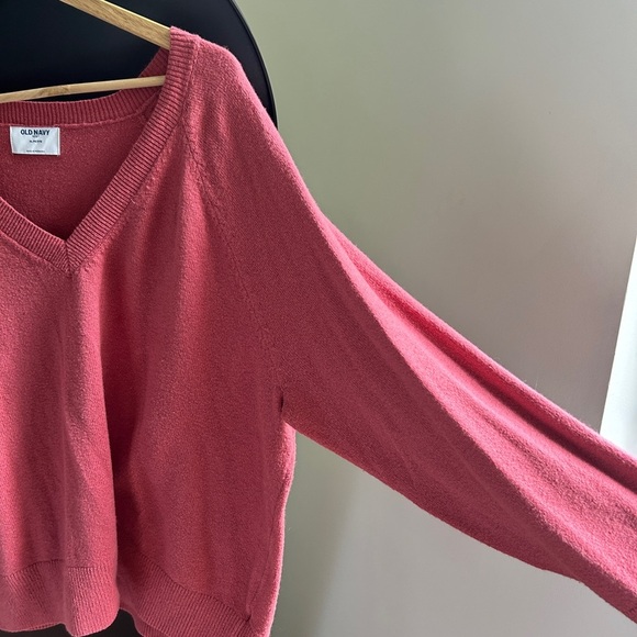 Old Navy Pink Oversized V-Neck Sweater Relaxed Fit - Picture 3 of 6